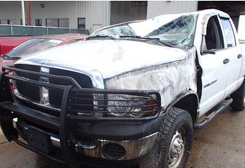 Defective Pickup truck roof crush causes massive head brain injury and spinal cord